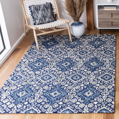 Vahakn Hand Tufted Wool Southwestern Rug