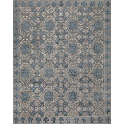 Capistrano Oriental Area Rug in Deep Blue/Silver/Taupe
