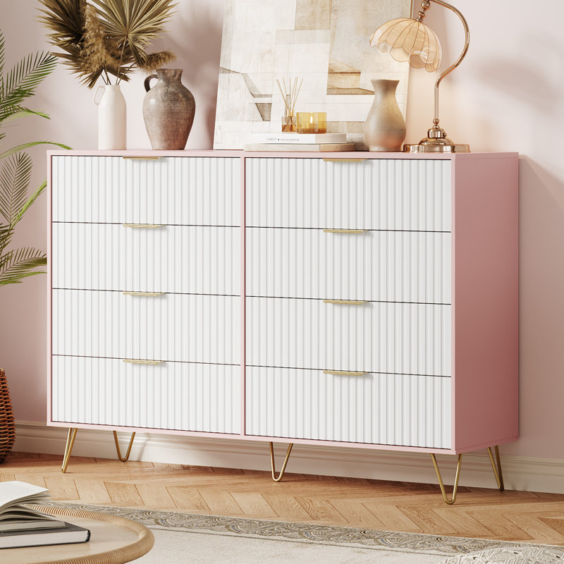 Commode cannelée à 8 tiroirs Modern, Rose