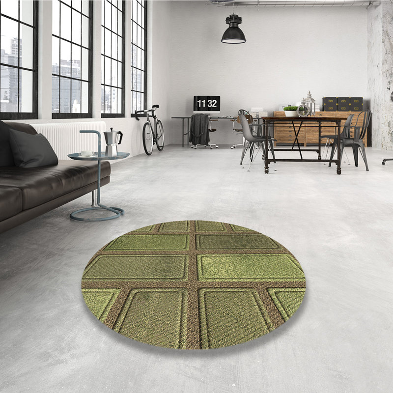 Tapis brun tissé à la machine, Rond 4 pi