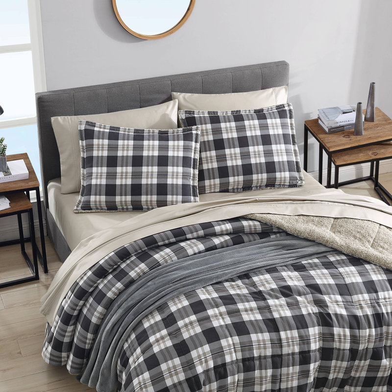 Microsude St Nautica Microsuede/Sherpa Reversible Grey Comforter Set, Queen Comforter + 2  Standard Shams
