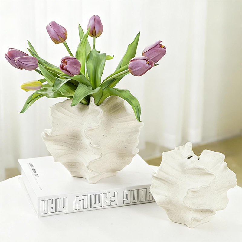 Ceramic / Porcelain Table Vase