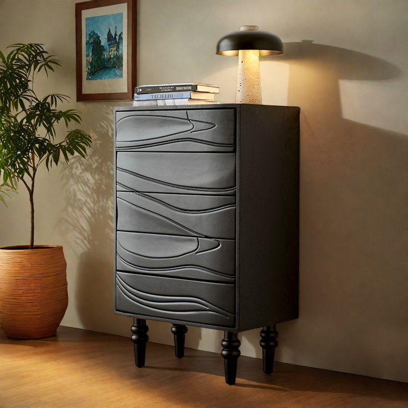 Commode d'appoint rétro en bois sculpté simple