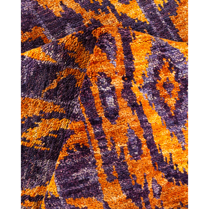 Contemporary One-of-a-Kind 6' 1" X 6' 1" Hand Knotted Area Rug