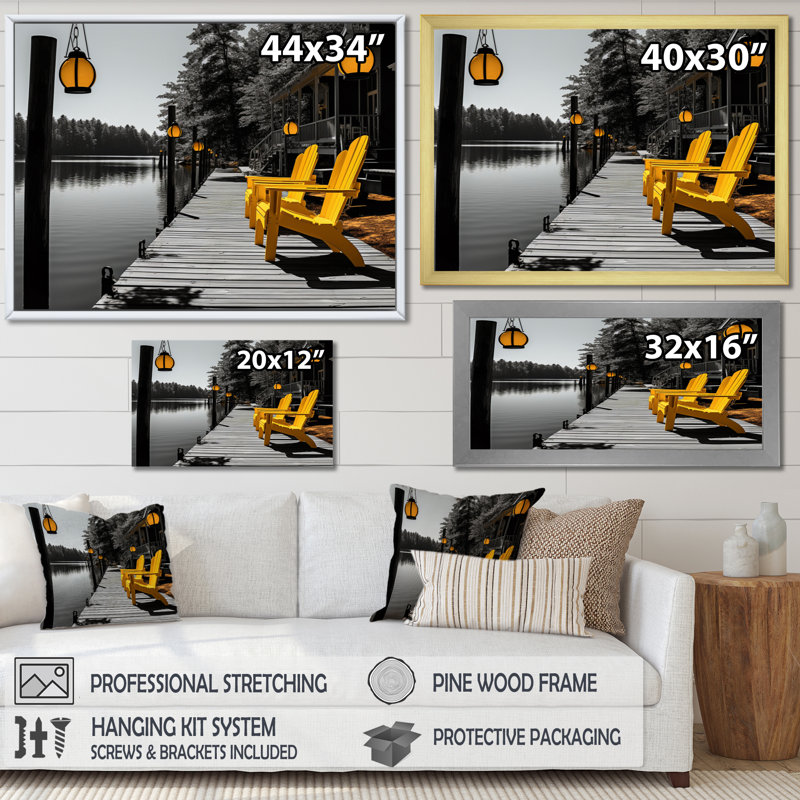 «Yellow and Gray Lakehouse Dockside Serenade I», reproduction sur toile, Cadre simple noir, H 34 po x l 44 po x P 1,5 po