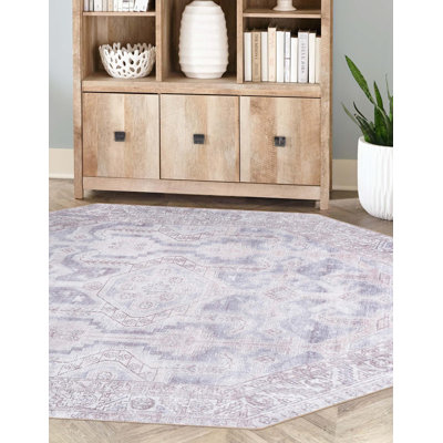 Tapis géométrique gris