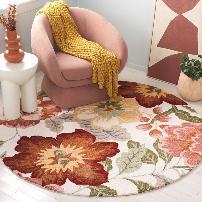 Chelsea Hand Tufted Wool/Cotton Floral Rug in Ivory/Pink, Round 6'