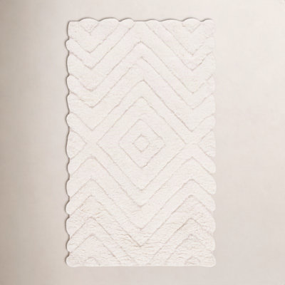 Dabria Hand-Woven Chevron Wool Rug