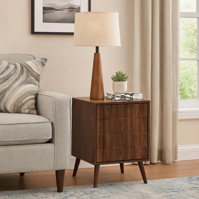 Table de bout latérale Ciny, 1 porte d'armoire avec tablette, brun noyer 23 po