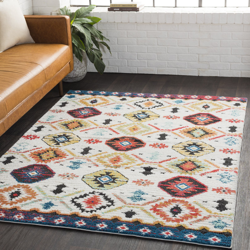 Kinnen Geometric Indoor Rug, Rectangle 5'3" x 7'3"