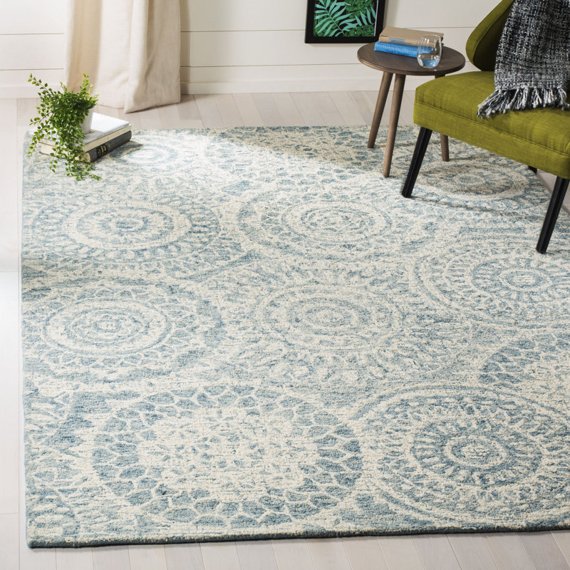 Salerna Hand Tufted Wool Rug, Rectangle 5' x 8'
