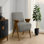 Chaise d'appoint, H 31 po, rembourrée, salon, chambre à coucher, tissu gris foncé, bois de noyer brun, moderne, Mid-Century
