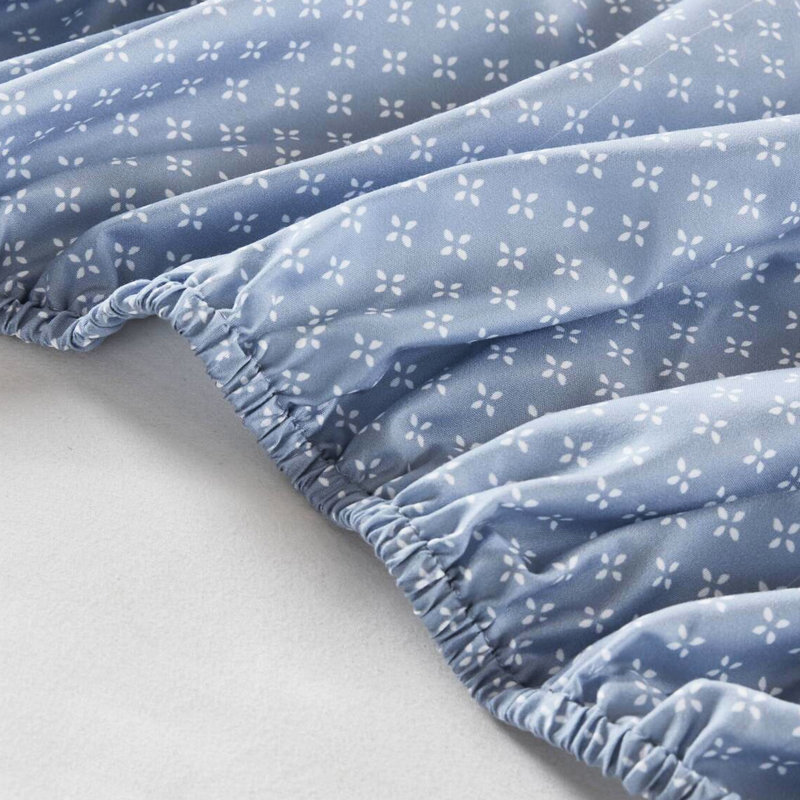 Édredon très grand floral - bleu, rembourrage à 100%, bleu lavable à la machine, feuilles à motif de losanges