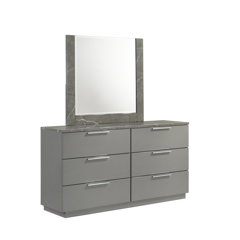 Bureau Elara