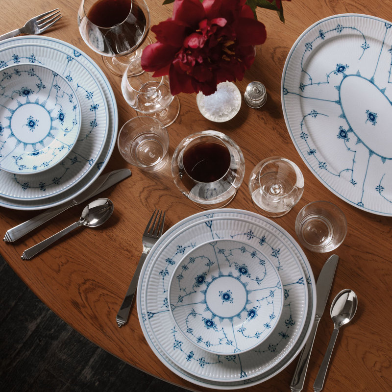Blue Fluted Plain Deep Plate 6.69"