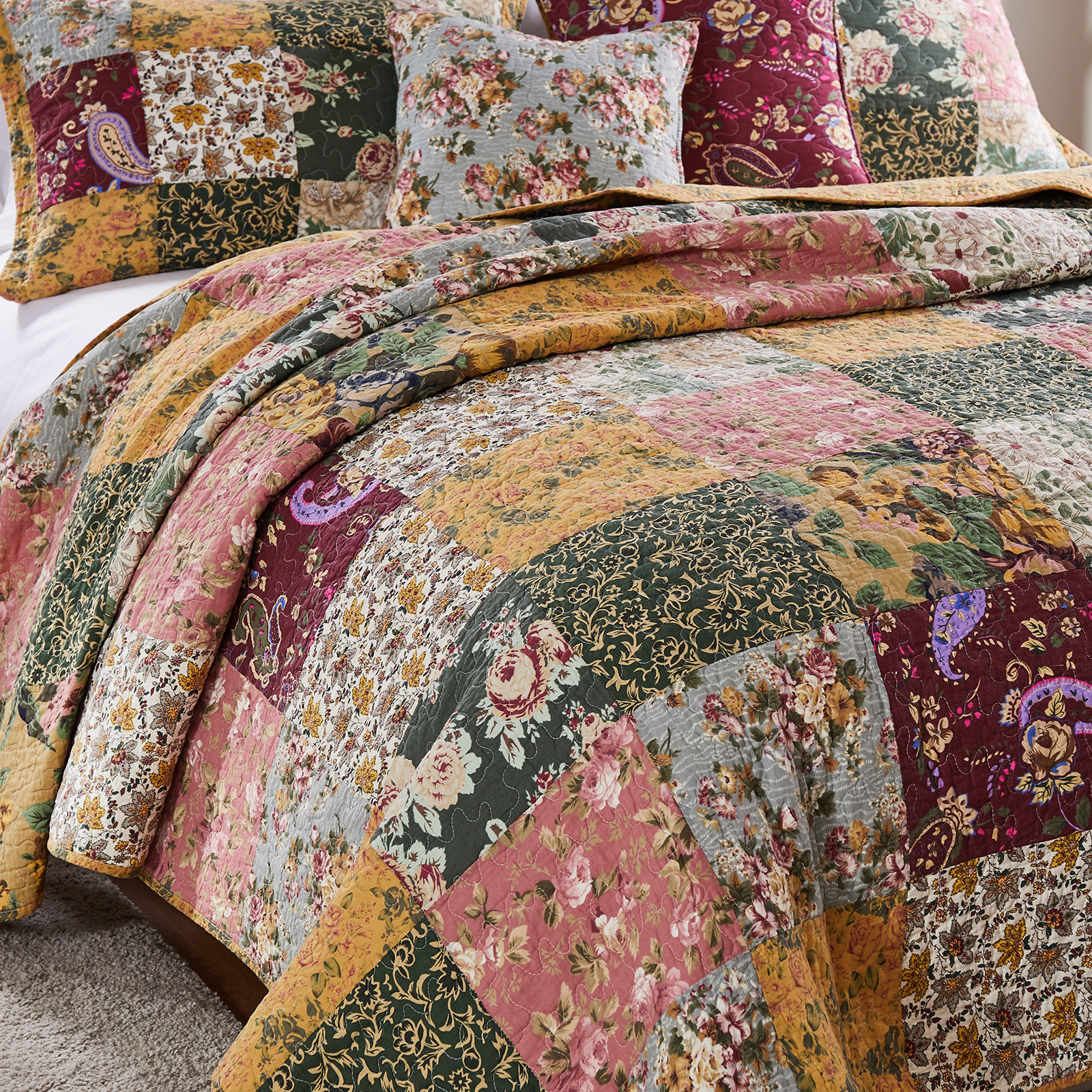 Antique Cotton Bedspread Set, King Quilt + 2 Shams + 2 Throw Pillows