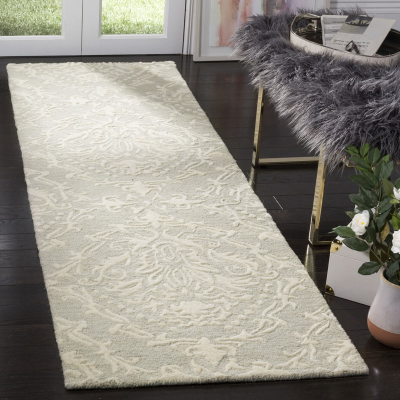 Ferrera Hand-Tufted Wool Sage / Ivory Area Rug, Runner 2'3" x 6'