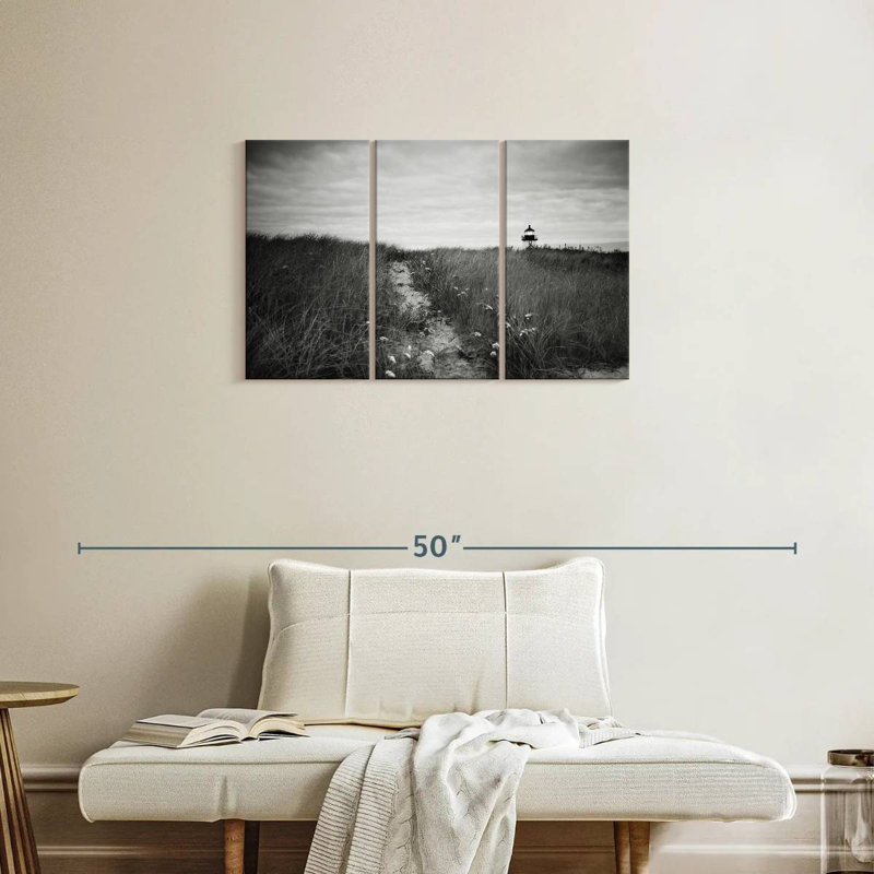 Rorry Nantucket Light, 20" H x 33" W
