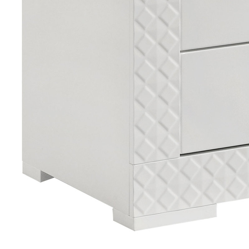 Commode haute 5 tiroirs Dema, garniture texturée blanche ultrabrillante