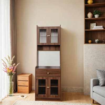Armoire de cuisine avec étagère à micro-ondes