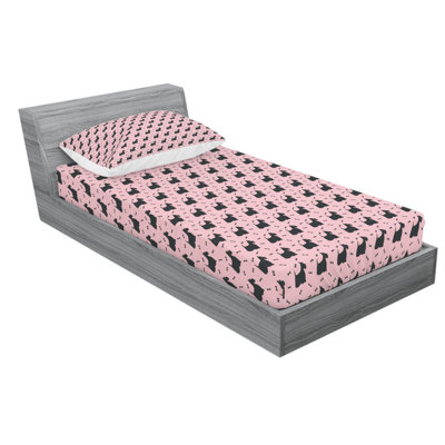 Scottie Microfiber Patterned Fitted Sheet