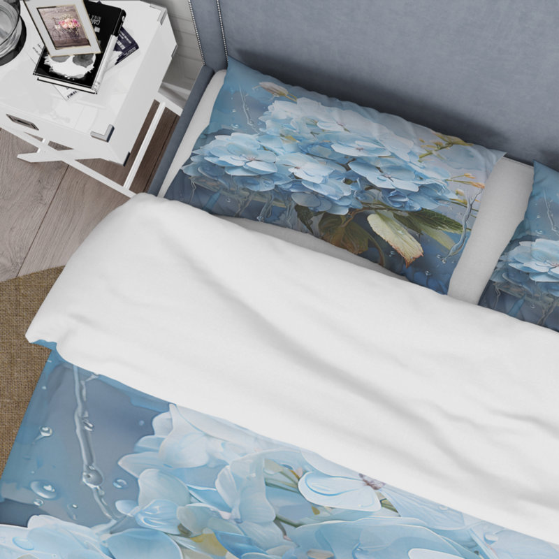 Ensemble de housse de couette en microfibre / polyester Blue Hydrangea Subtle Serenade
