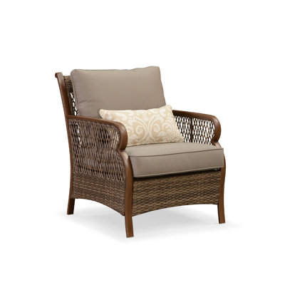 Chaise de patio avec coussins Becraft