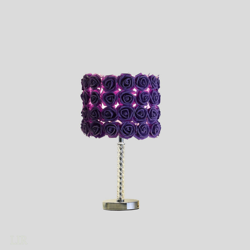 Lampe de table en acrylique / métal 18,25 "Lavender Roses In Bloom, facile à assembler, lampe de table, Lavande