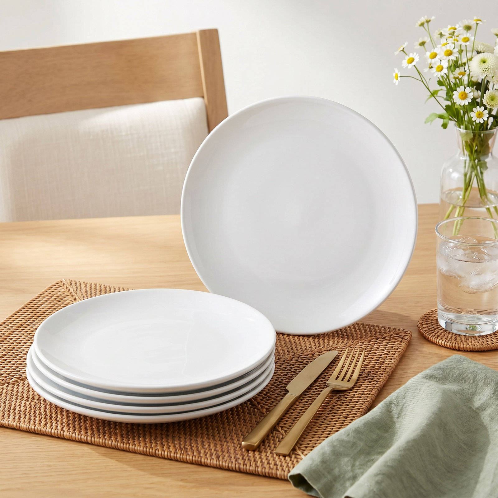 Everyday White 9" Salad Plate