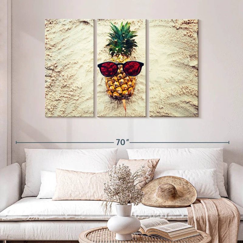Yarlin Cool Sandy Pineapple, 32" H x 50" W