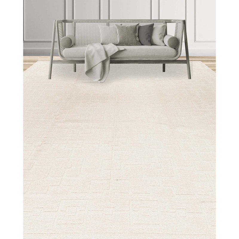 Hand Woven Wool Geometric Area Rug