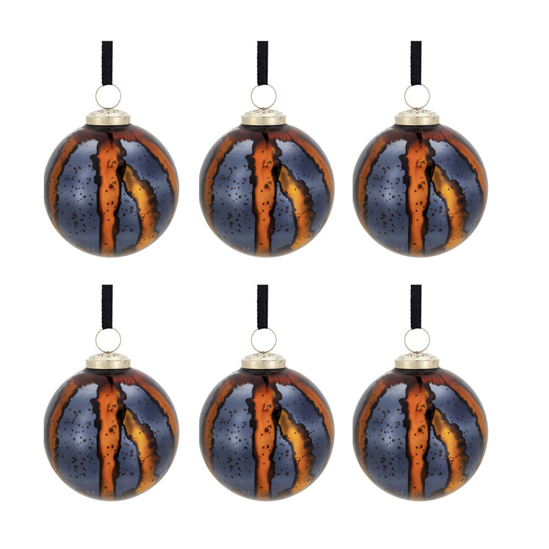 L'ornement Holiday Aisle®