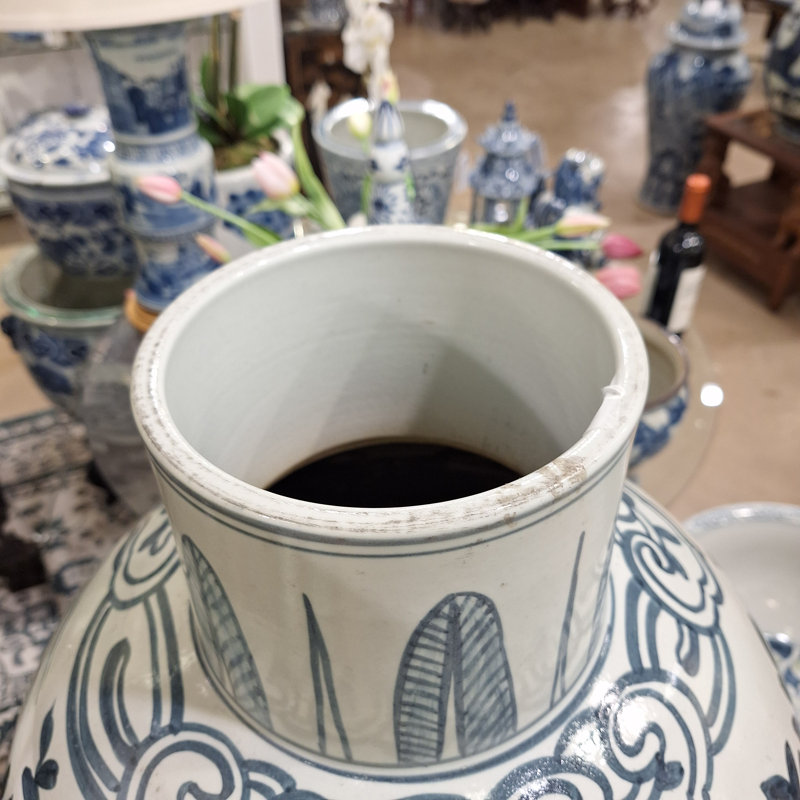 Porcelain China Table Vase