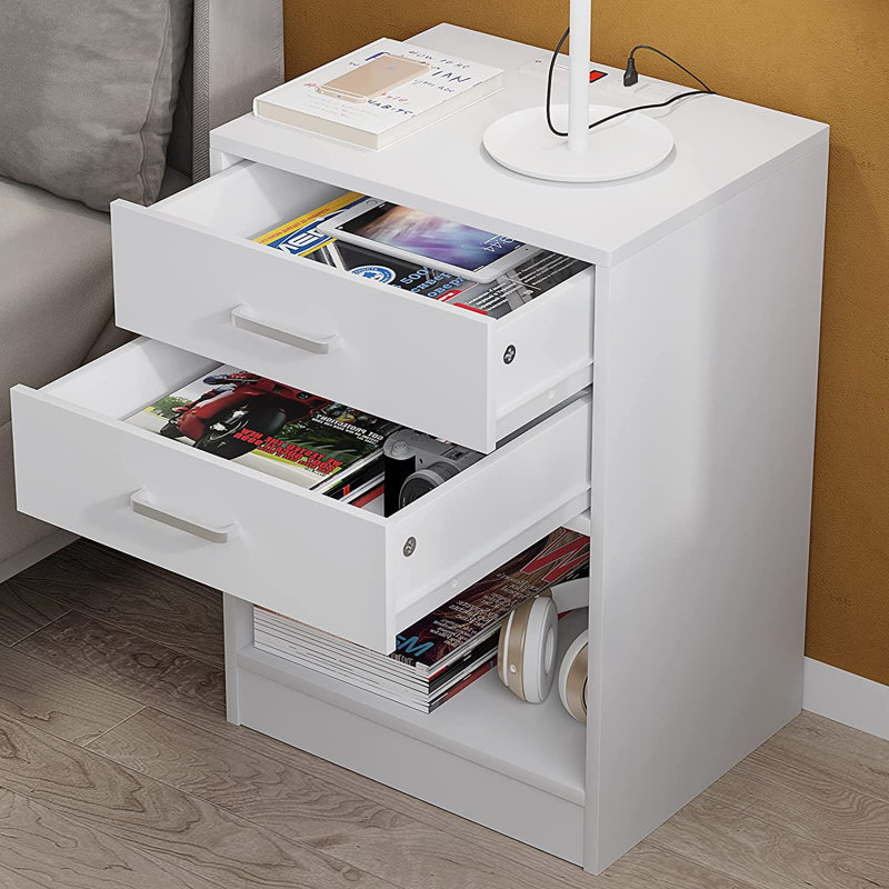 Zorita 15.8'' W Nightstand, White