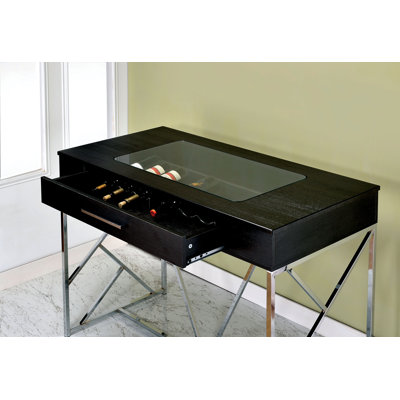 Lade Metal Base Dining Table