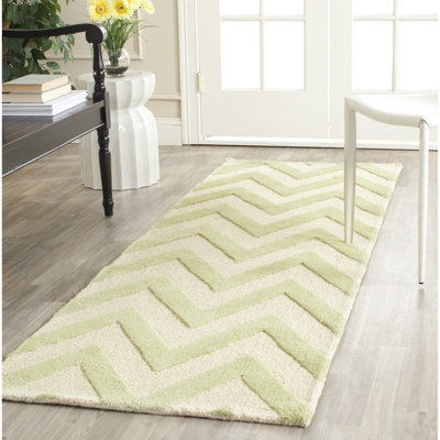 Sanyla Hand Tufted Wool Chevron Rug