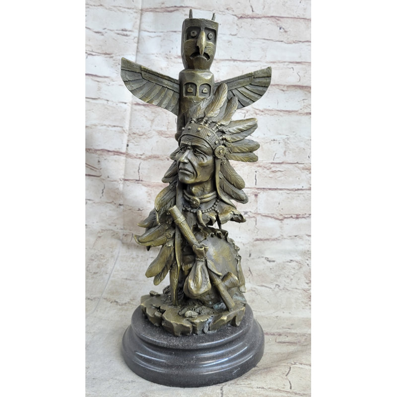 Figurines et sculptures