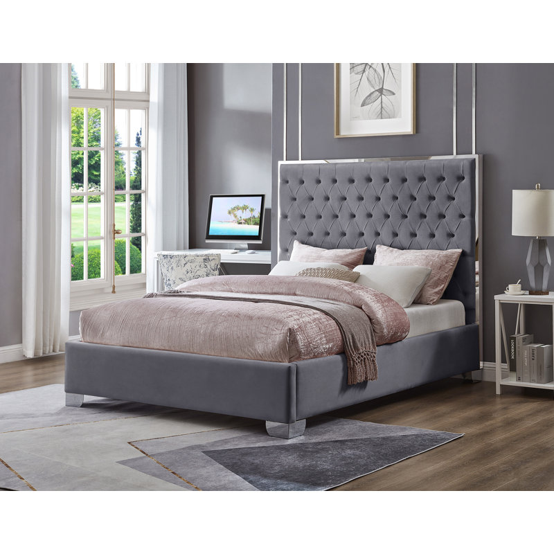 Lit plateforme tapissier Jeslene Kolab, Gris, Très grand