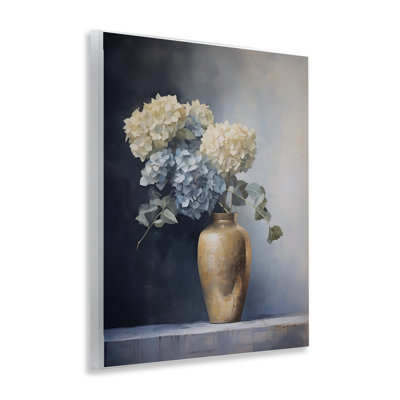 Plaque murale d'hortensias subtils dans un vase, design par Arlington Prints