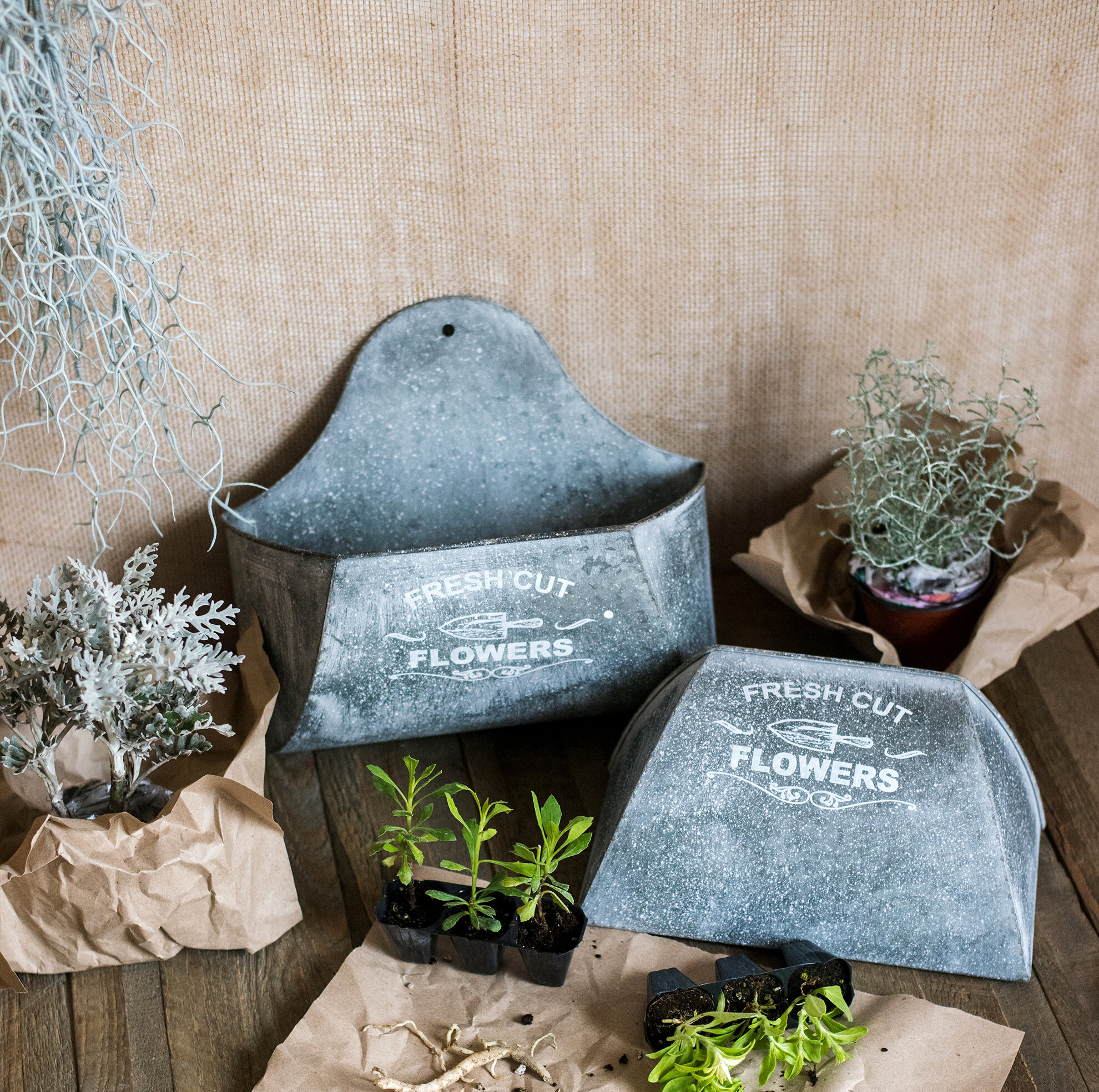 Sego Decorative Round Metal Buckets with Handles and Flower Market Text