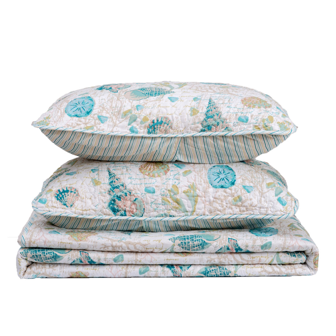 Vintage Coastal Seashell Quilt Set with Shams FreshFolds 