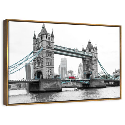 Pop London Bridge