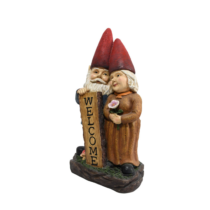  Robert & Sofia Standing Gnome Couple with Welcome Sign