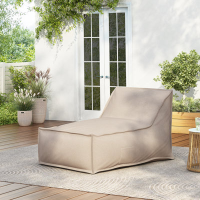 Fauteuil à billes polyvalent pour l'extérieur et l'intérieur, idéal pour diverses occasions de détente et de confort