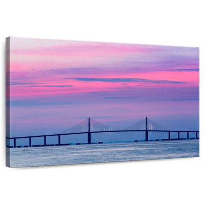 Lilie Pastel Sky Bridge