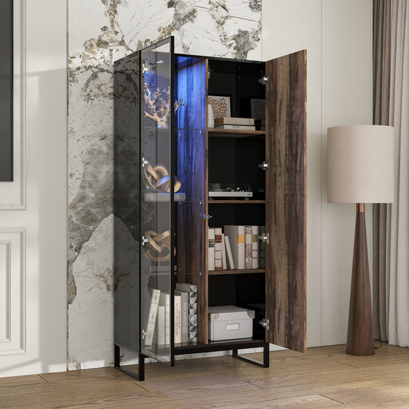 Vitrine polyvalente avec lumière réglable