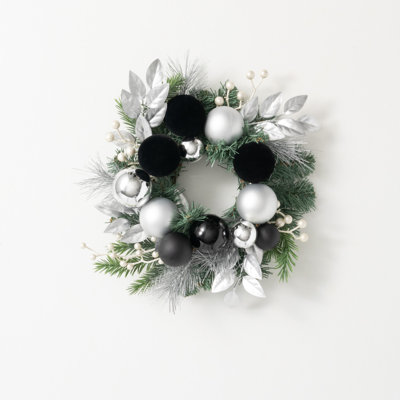 Couronne Alperton