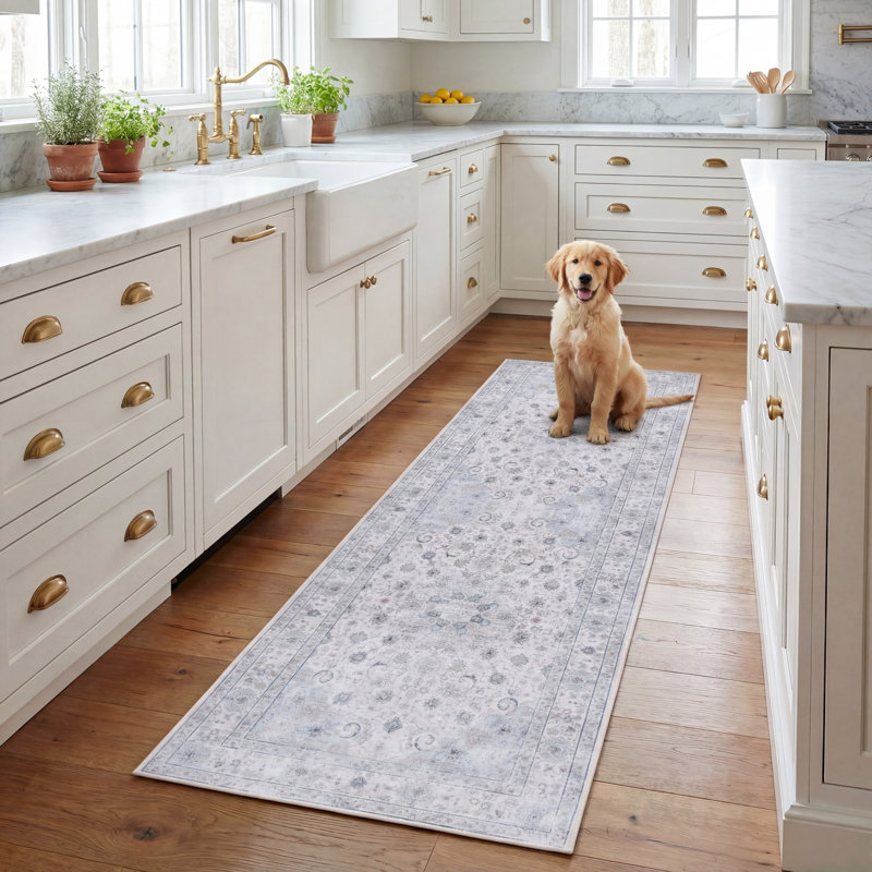 Ziebarth 165 M/W S/R Area Rug In Beige / Green, Runner 2'6" x 8'