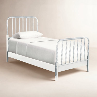 Louisa Bed