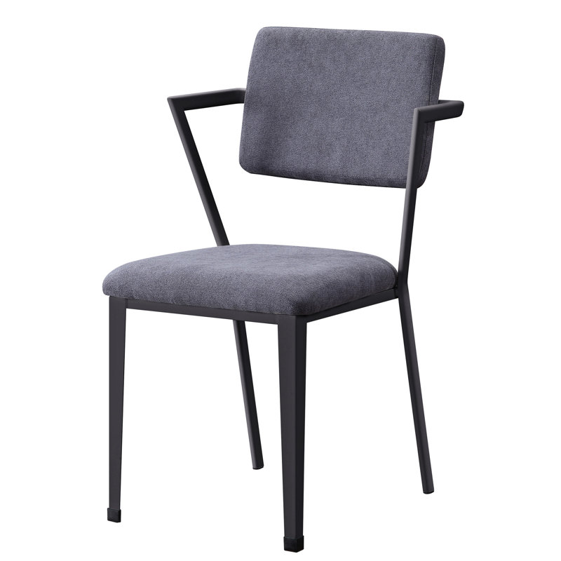 Chaise de bureau en tissu gris avec dossier ajouré et structure métallique pour un environnement de travail productif et confortable.